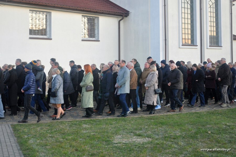 19 Procesja rezurekcyjna.jpg